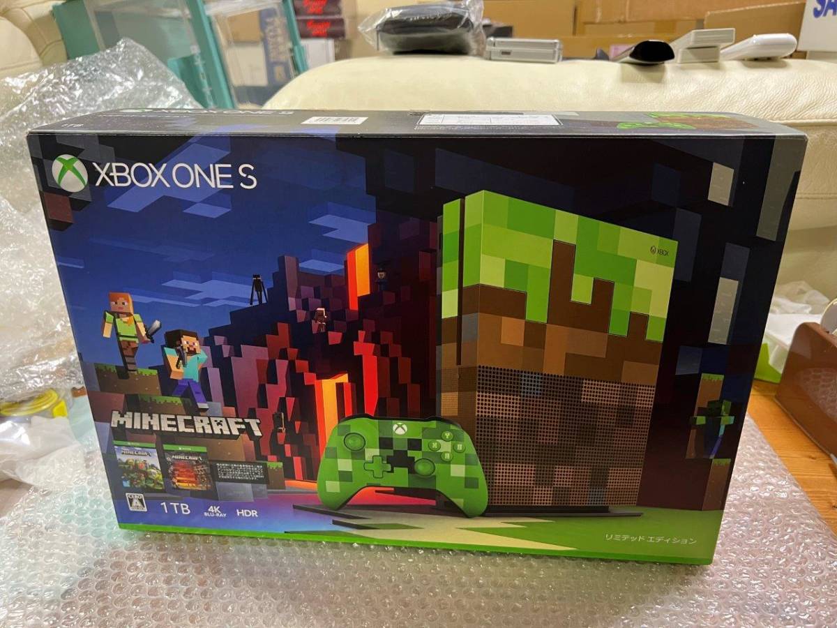 XBOX ONE S 本体 マインクラフト限定版 / Minecraft 新品同様 完品 送料無料 同梱可