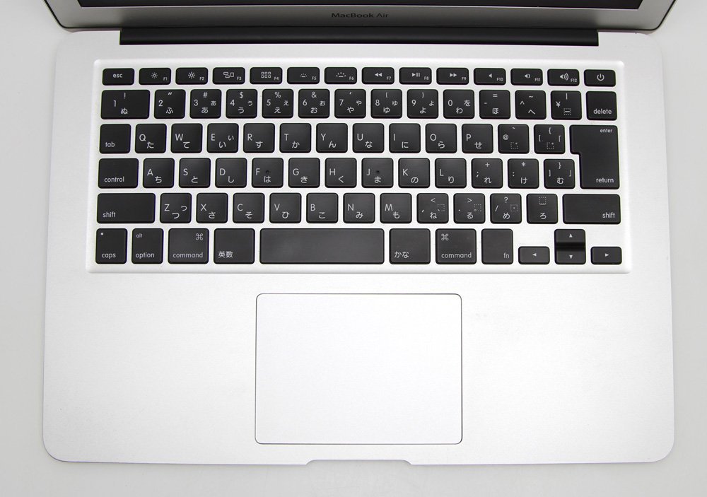 ▲ACジャンク▲Apple　MacBookAir(13-inch, Mid 2013)　13インチ/Intel core i5 1.3GHz/メモリ4GB/SSD256GB　シルバー　MD761J/A_画像3