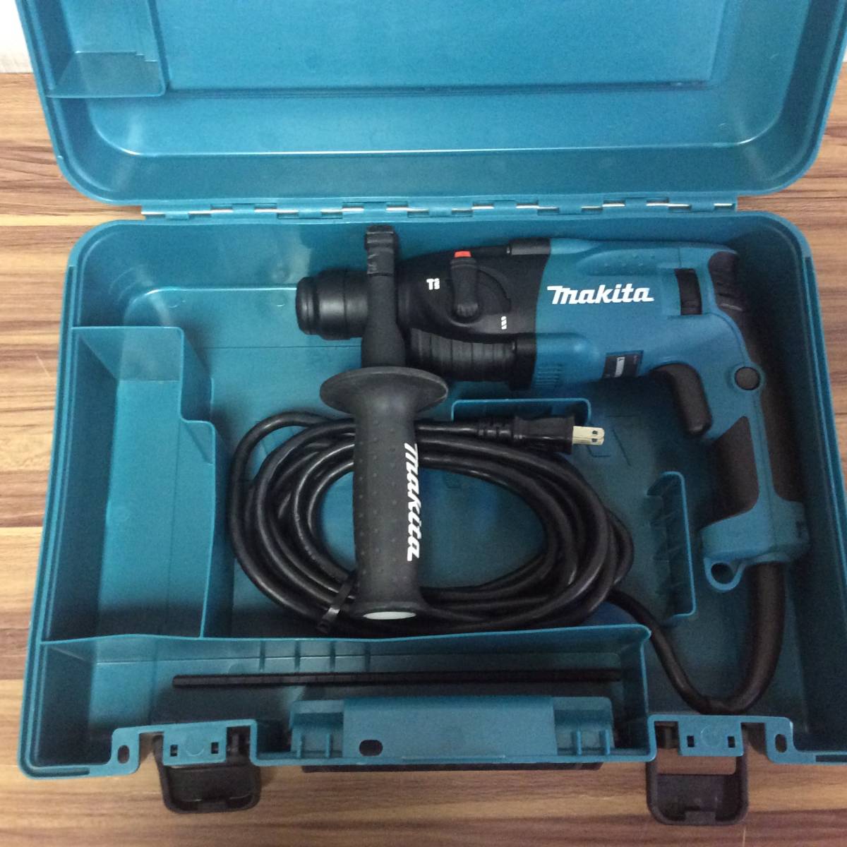 【TH-9827】中古品 makita マキタ 18mmハンマドリル HR1830F_画像1