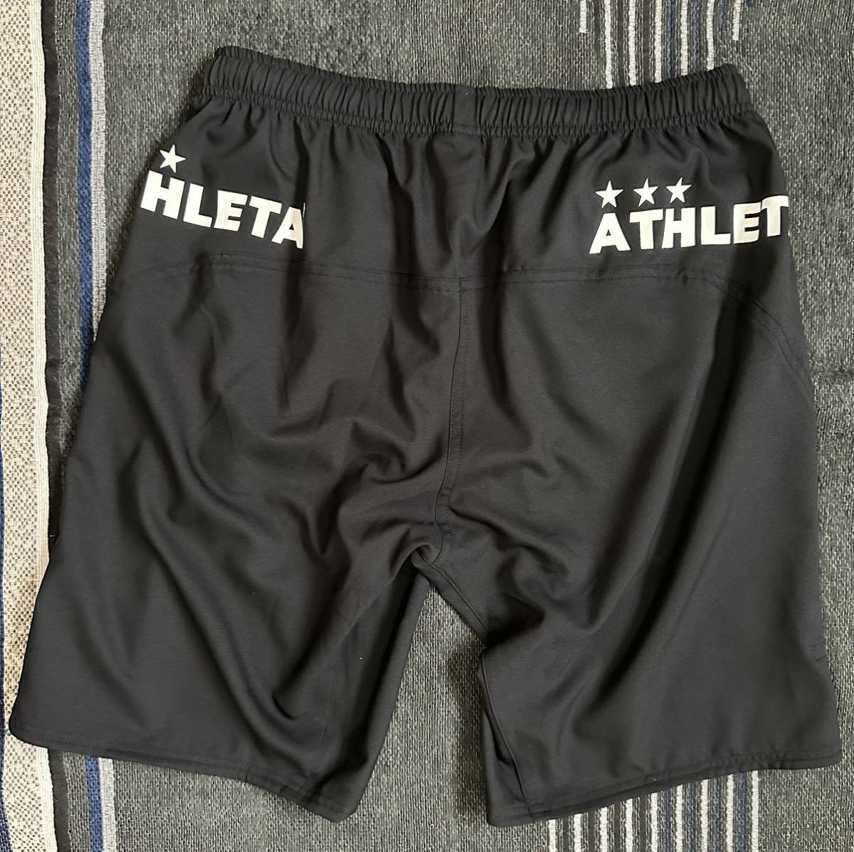 新品 秋冬 NEW MODEL ATHLETA ウインドウォームジャケット・ウインドウォームパンツサッカートレーニングウェア４セット_画像10