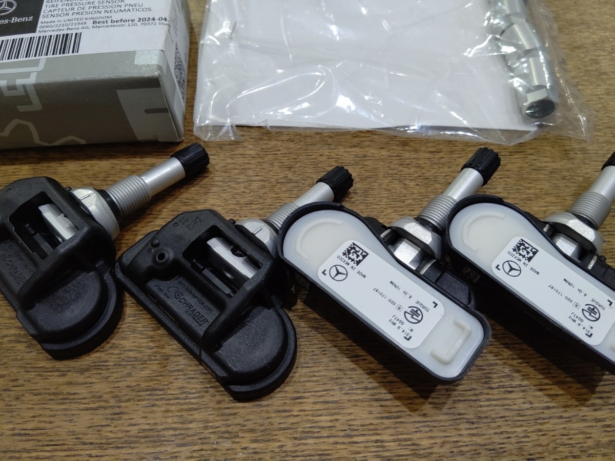 【ほぼ新品】ベンツ純正 TPMS 空気圧センサー4個セット AクラスBクラスSクラス W177W247W223W213W167C118C257X167X247H247 A0009050130_画像3