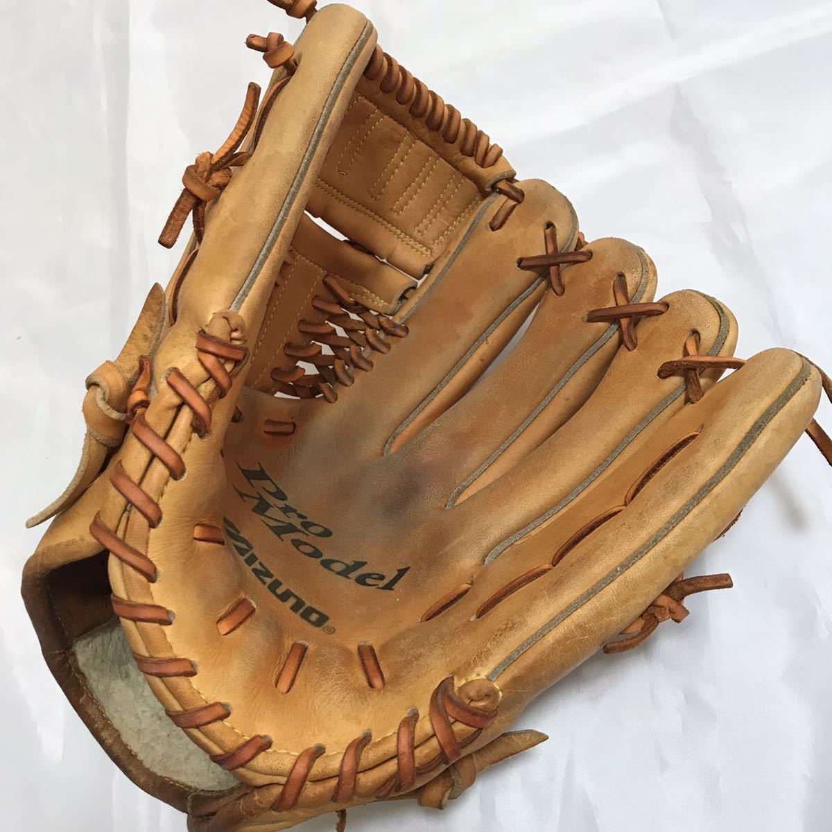 ミズノ ビューリーグ 松坂大輔モデル 一般軟式野球用グローブ ミズノ ビューリーグ 松坂大輔モデル 一般軟式野球用グローブ