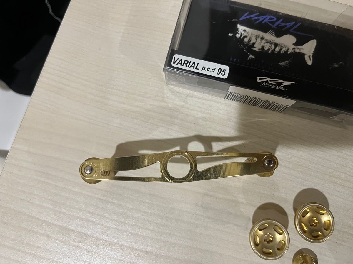 激レア DRT VARIAL キープキャスト限定 95ゴールド 新品同様 激レア DRT VARIAL キープキャスト限定 95ゴールド 新品同様