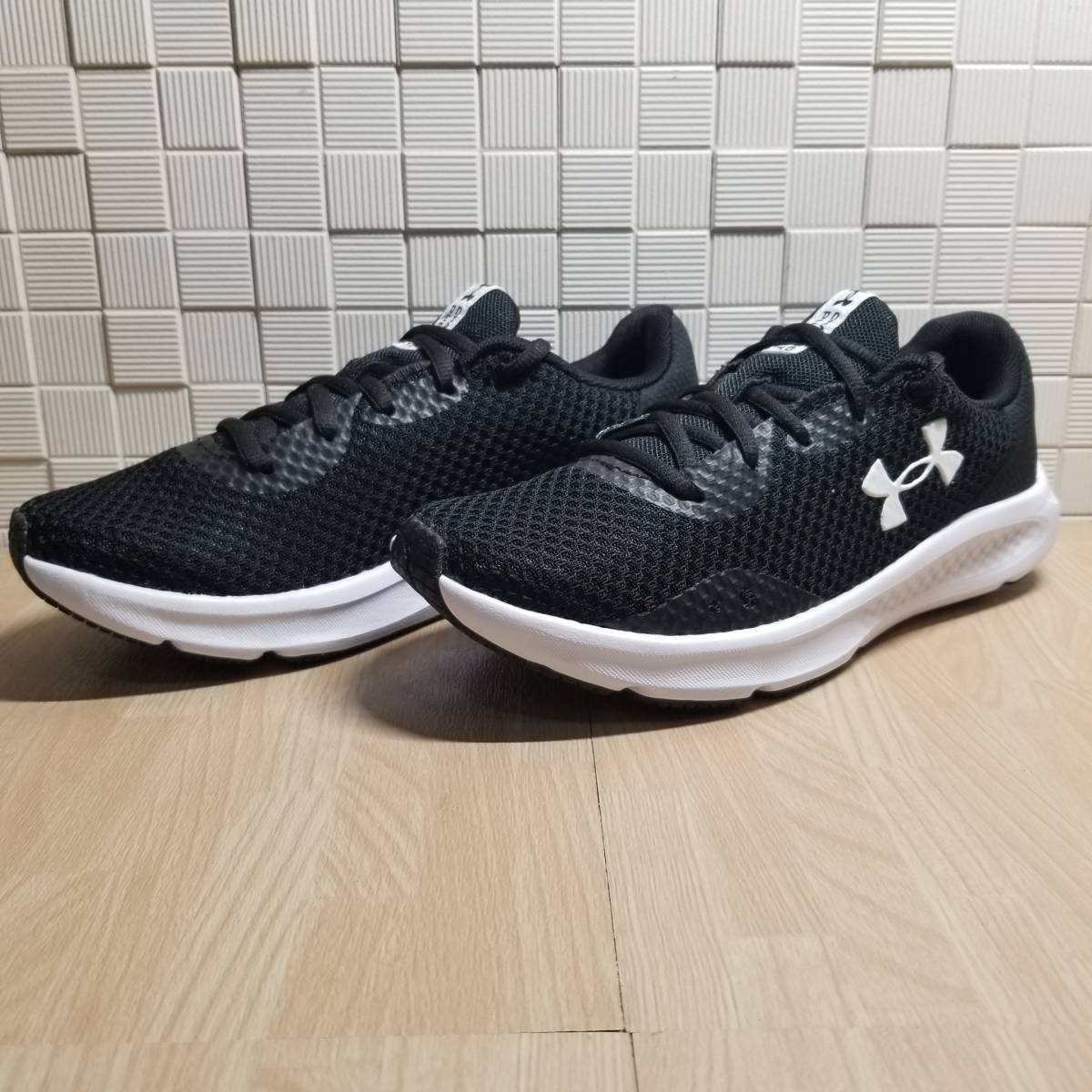  free shipping * new goods unused!! Under Armor UNDER ARMOUR running shoes / Charge dopa Hsu to3 / black black regular price 8250 jpy 23.0cm