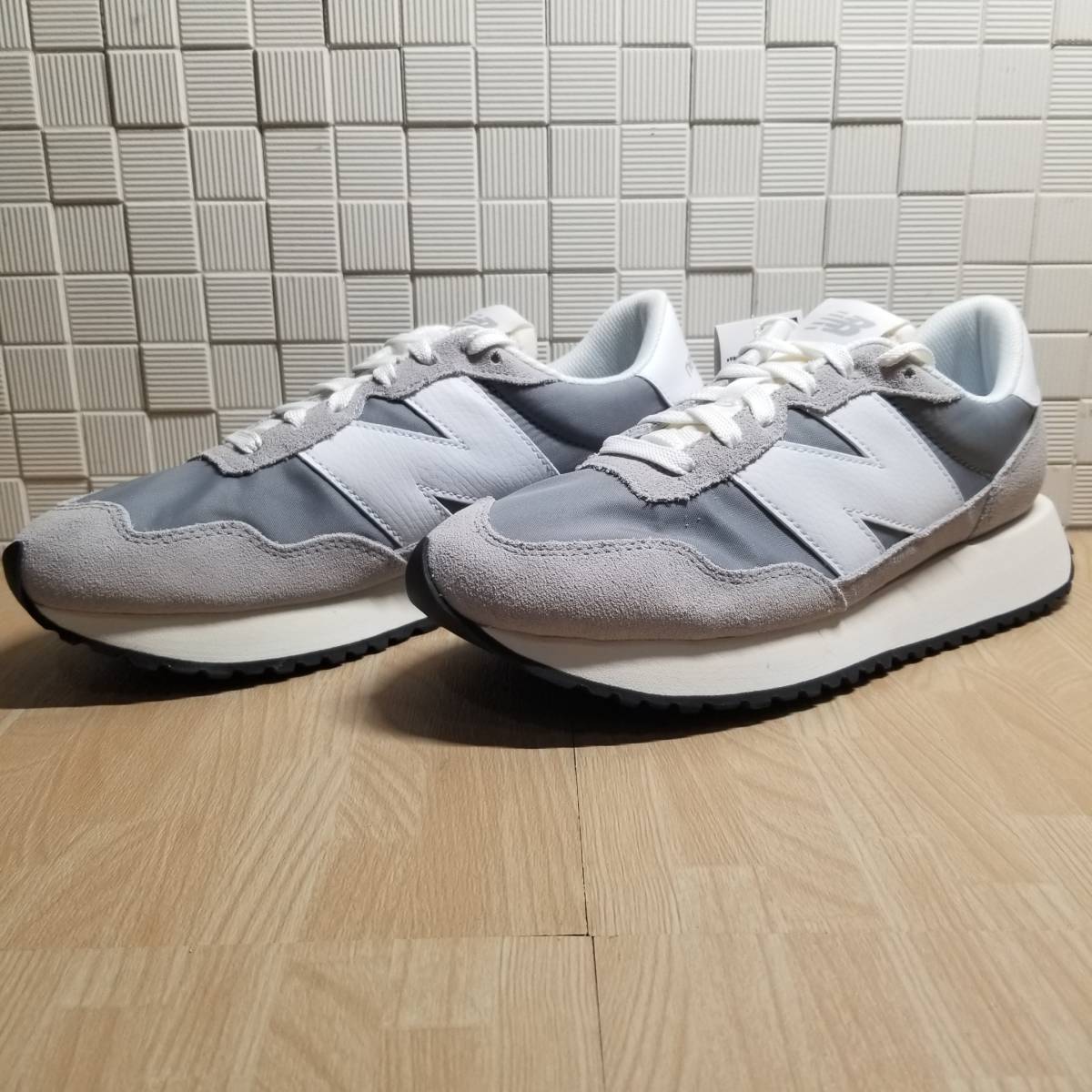 送料無料・新品未使用 ニューバランス new balance カジュアルシューズ