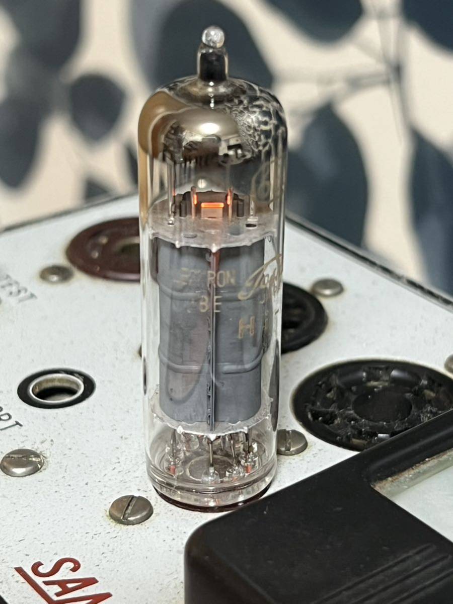 国産品 2本 6BQ5 東芝 あまり使われてないと推測 真空管 試験済み Hi