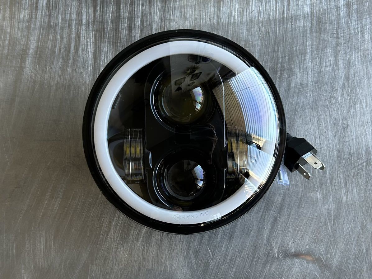 ハーレー　イカリング　ヘッドライト　LED 5.75インチ　XL 883 48_画像1