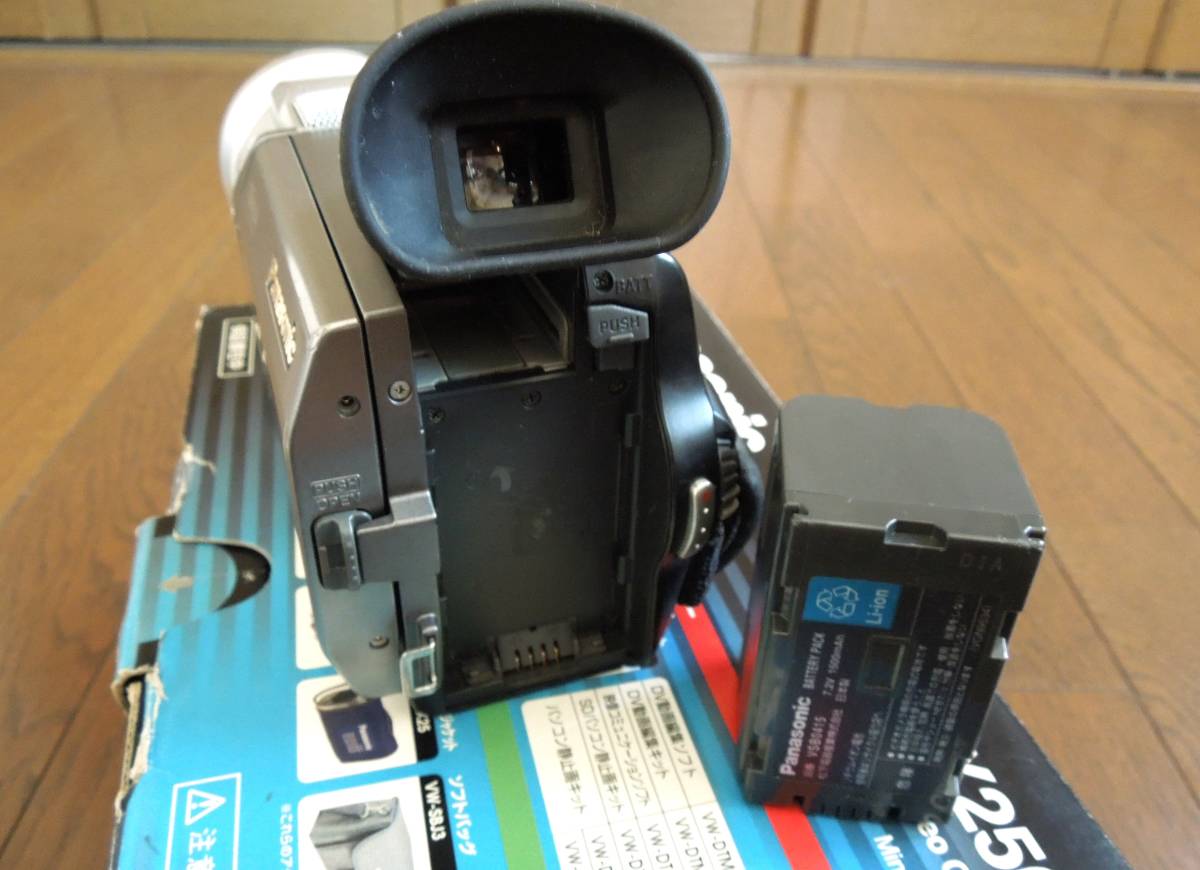 Panasonic デジタルビデオカメラ NV-MX2500　ジャンク_画像9