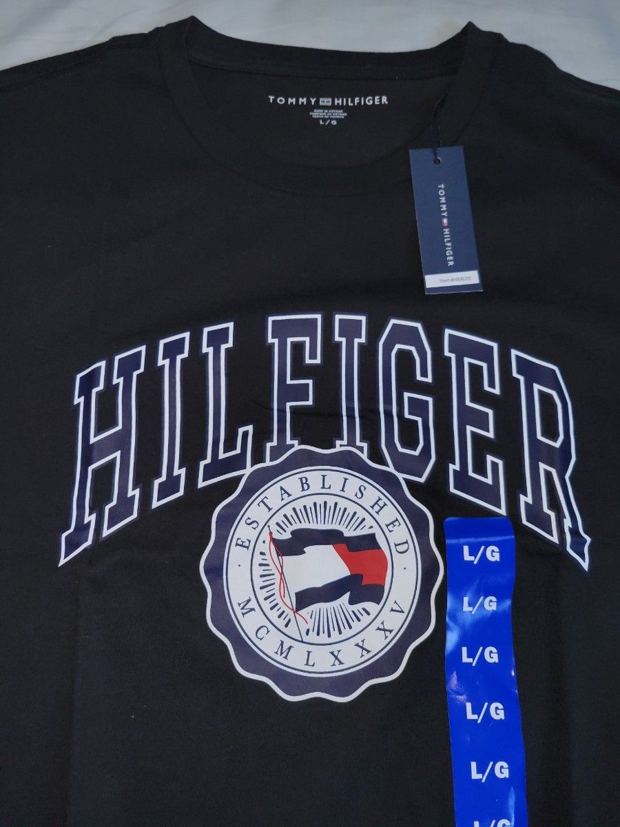 新品　未使用品　トミーヒルフィガー　メンズ　 半袖Tシャツ　ネイビー　コストコ　TOMMY HILFIGER