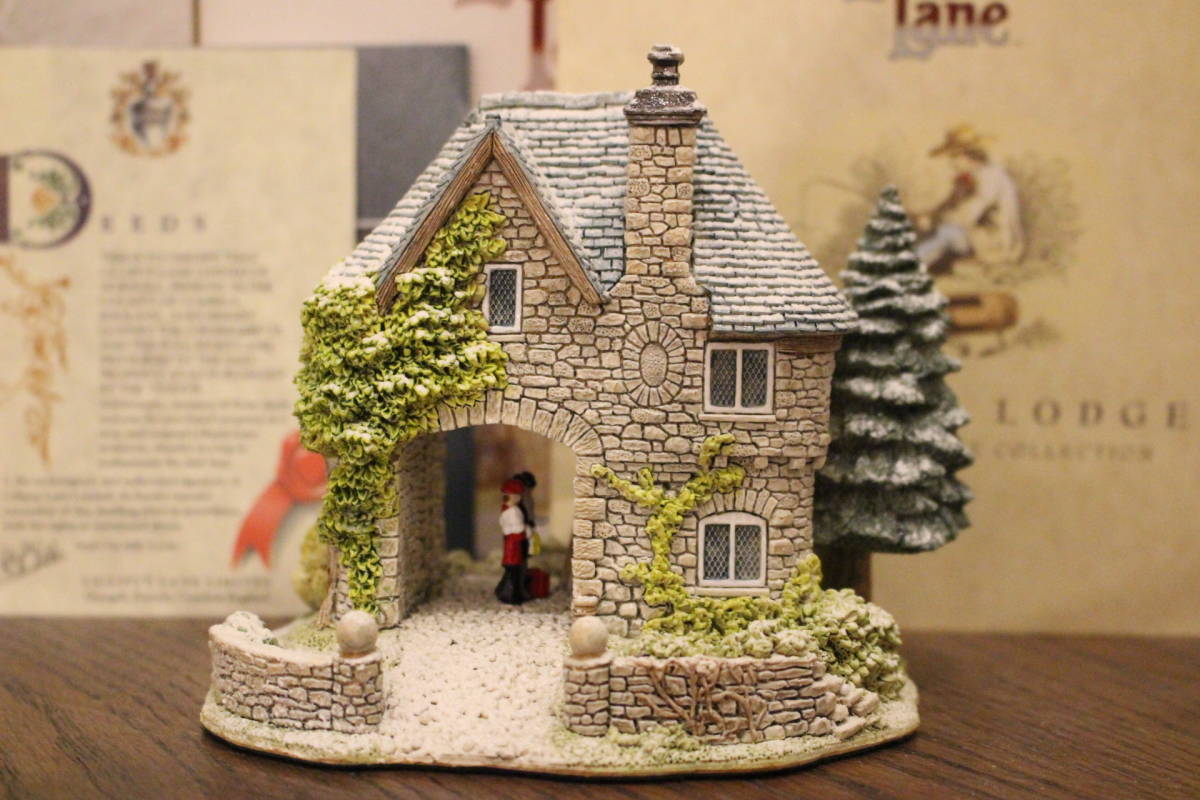 送料無料 英国製 ☆ LILLIPUT LANE ☆ リリパット レーン ☆ SNOWDON LODGE 1994 Christmas Lodge Collection ☆ ミニチュアハウス ☆ 希少_画像8