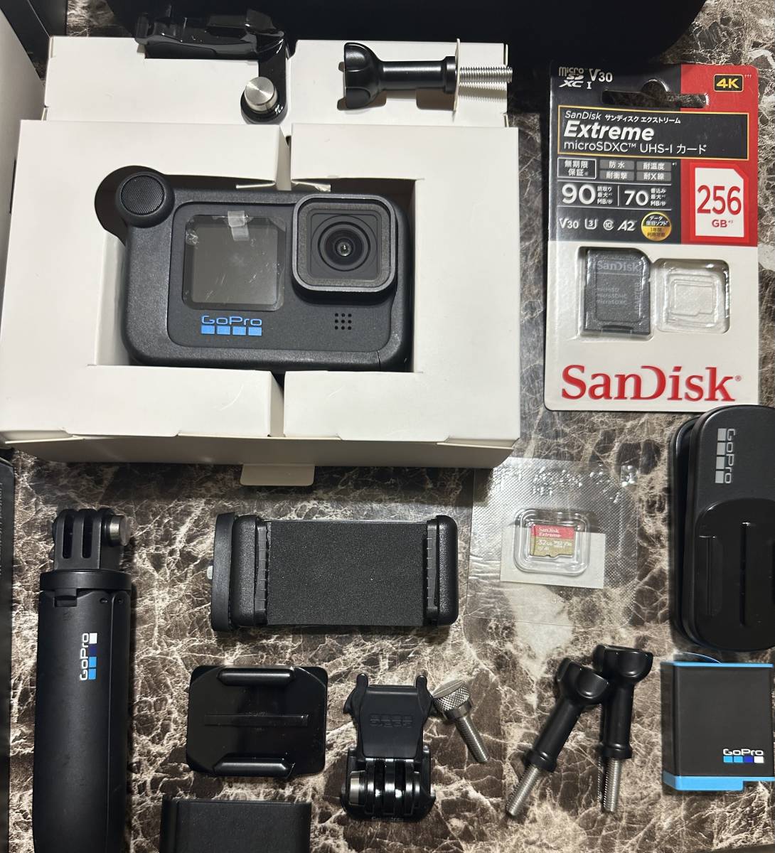 当店限定販売】 【美品】GoPro HERO10 BLACK(アクセサリー多数あり