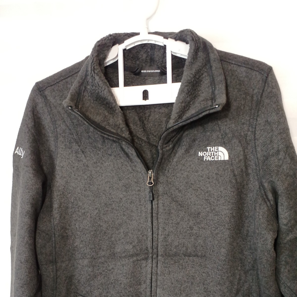 zal-71♪US古着The North Face Allyザノースフェイス GIRLS ガールズフリースジャケットライトブラックUS-L(日本サイズ2XL) アウトドア