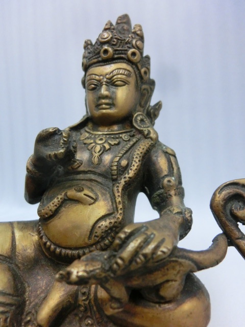 仏像 高さ約15㎝ 重量約1,042g ケース付き 素材不明 鋳物 仏教美術 チベット チベット仏教 チベット密教_画像9