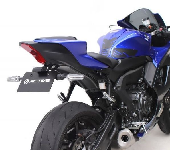 YZF-R7 [22] ACTIVE フェンダーレスキット LEDナンバー灯付 ブラック 新品 1153071 定価￥25,300 フェンダーレス アクティブ YZFR7 R7_取り付けイメージです