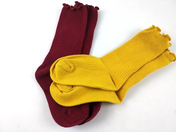  Kids . rubber flair socks 2 pairs set 1-3 -years old socks mustard . wine 