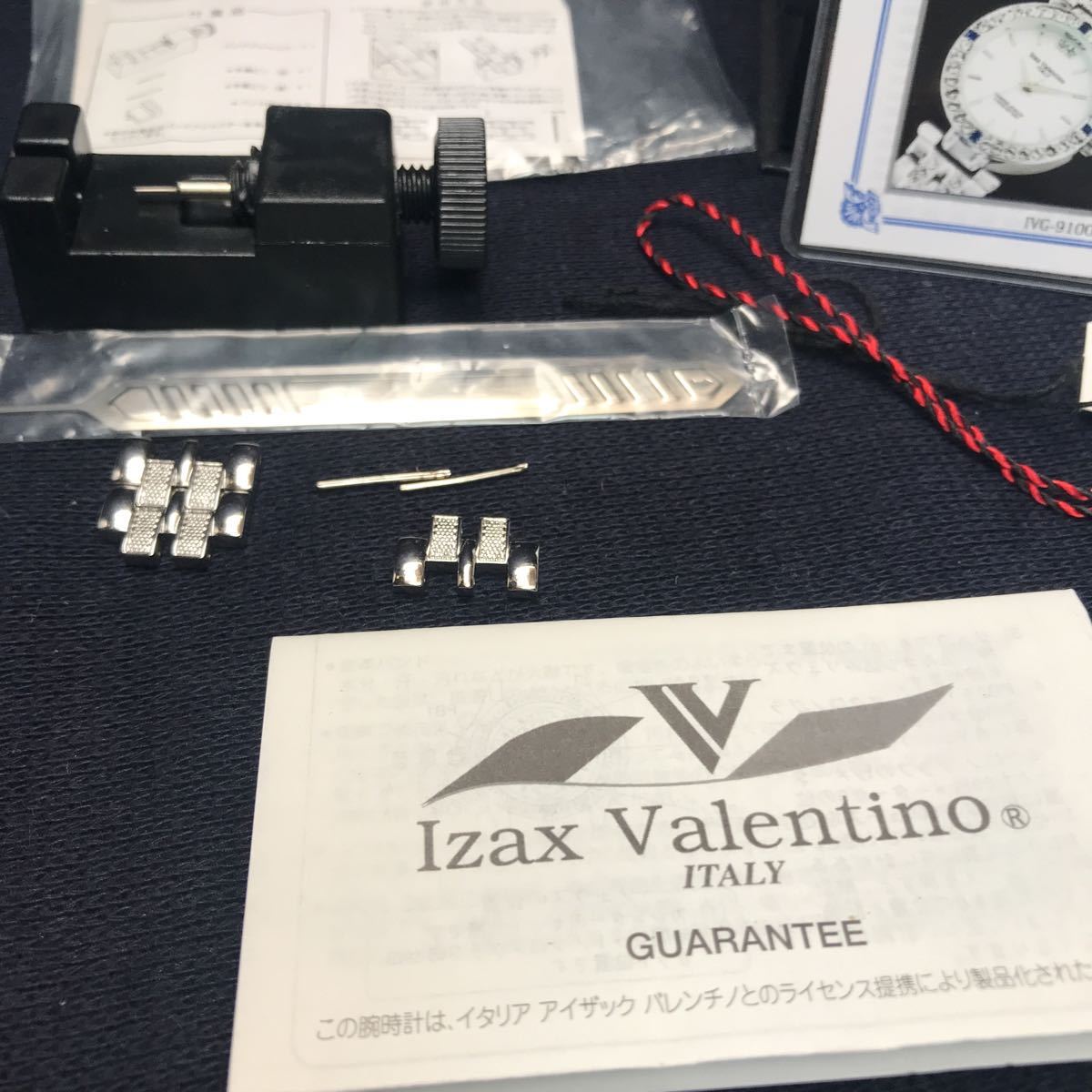 満点の アイザックバレンチノ QZ IVL-9100-1 レディース腕時計