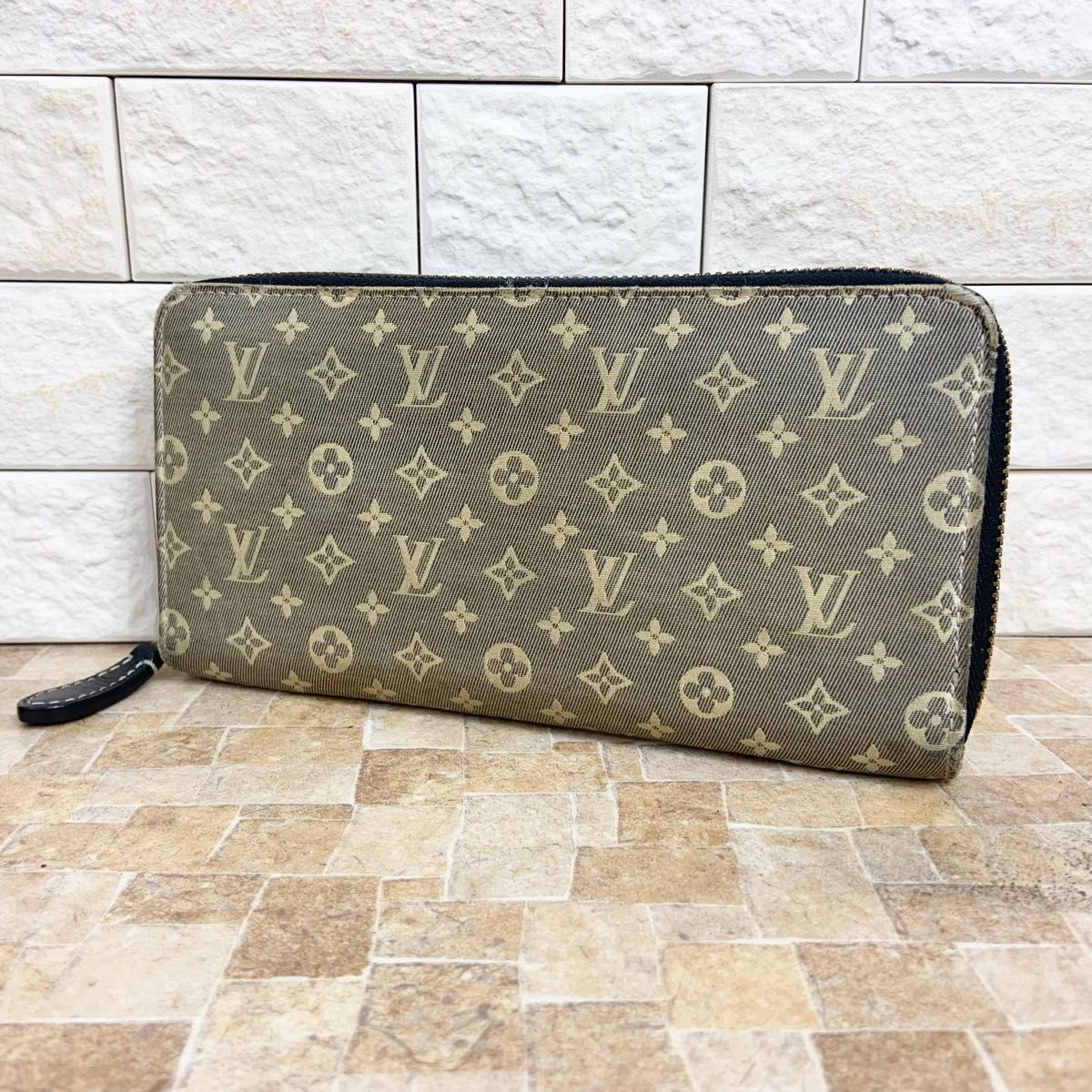 Louis Vuitton ルイヴィトン モノグラムミニラン ジッピー 長財布