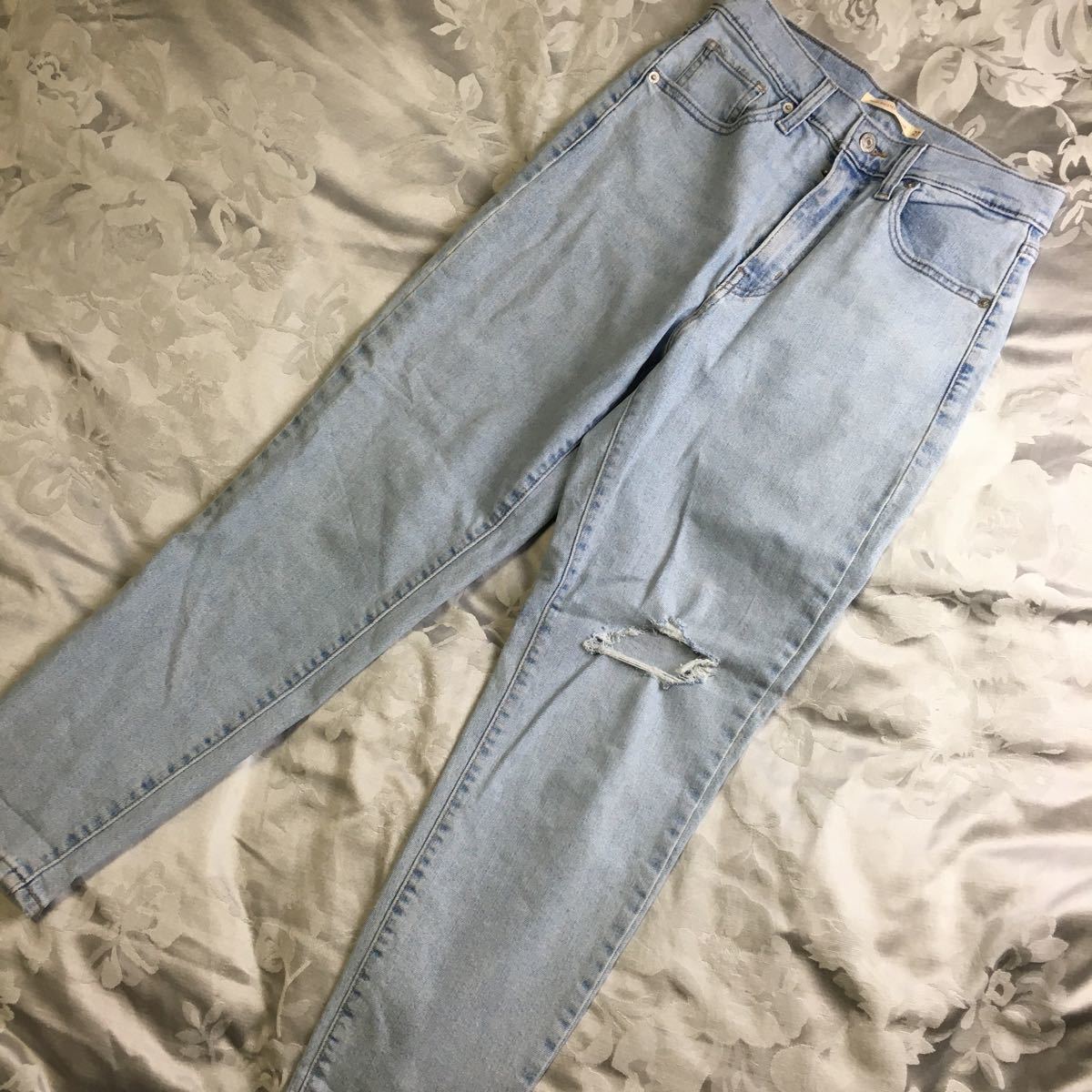 Levi's リーバイス デニムパンツ サイズ27 ボトムス ジーンズ (管理番号2310IZ91400)_画像1