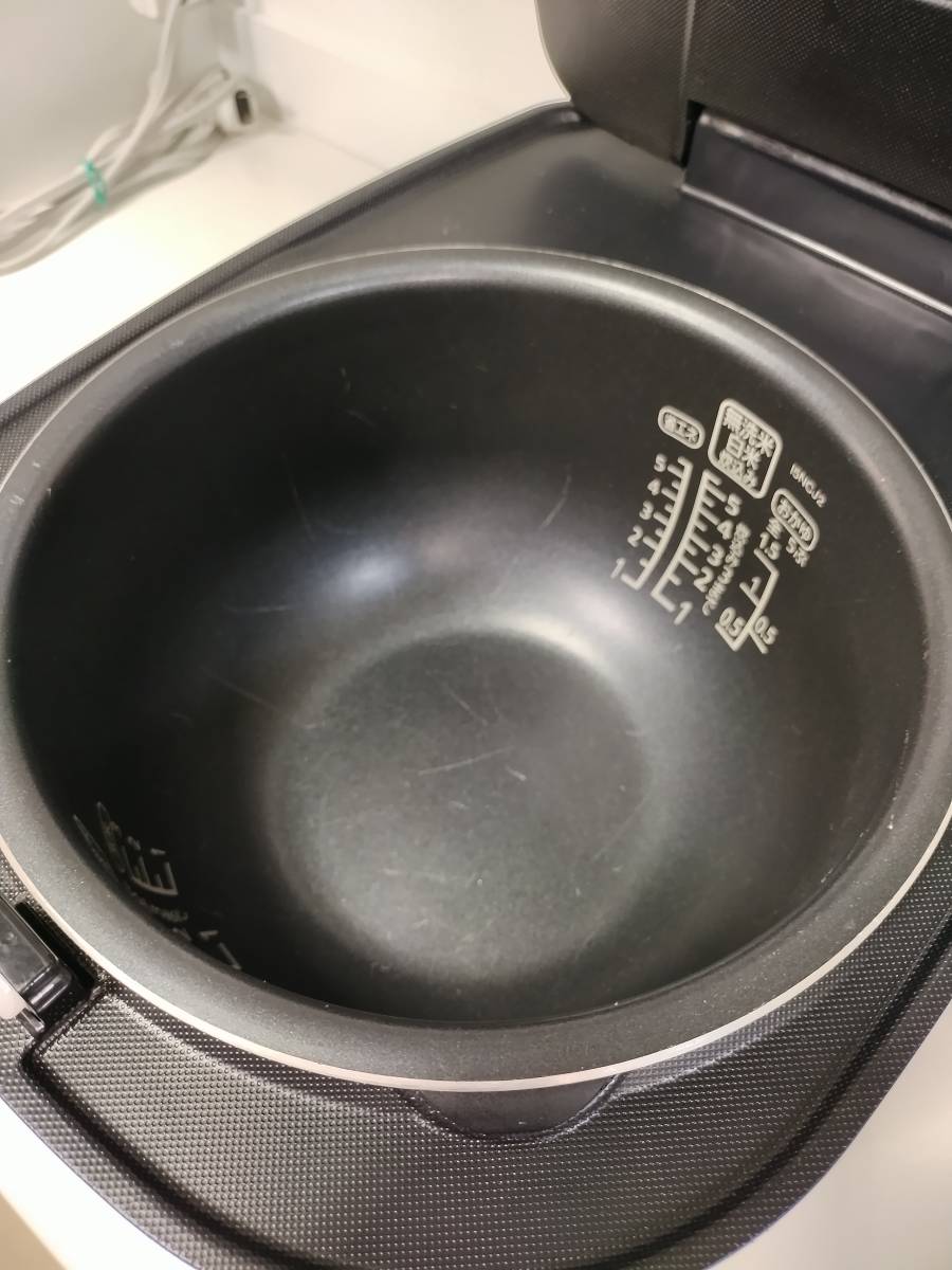 【愛知店舗】アイリスオーヤマ　IHジャー炊飯器　銘柄炊き　5.5合炊き ブラック　JRC-IE50-B　2020年製_画像6