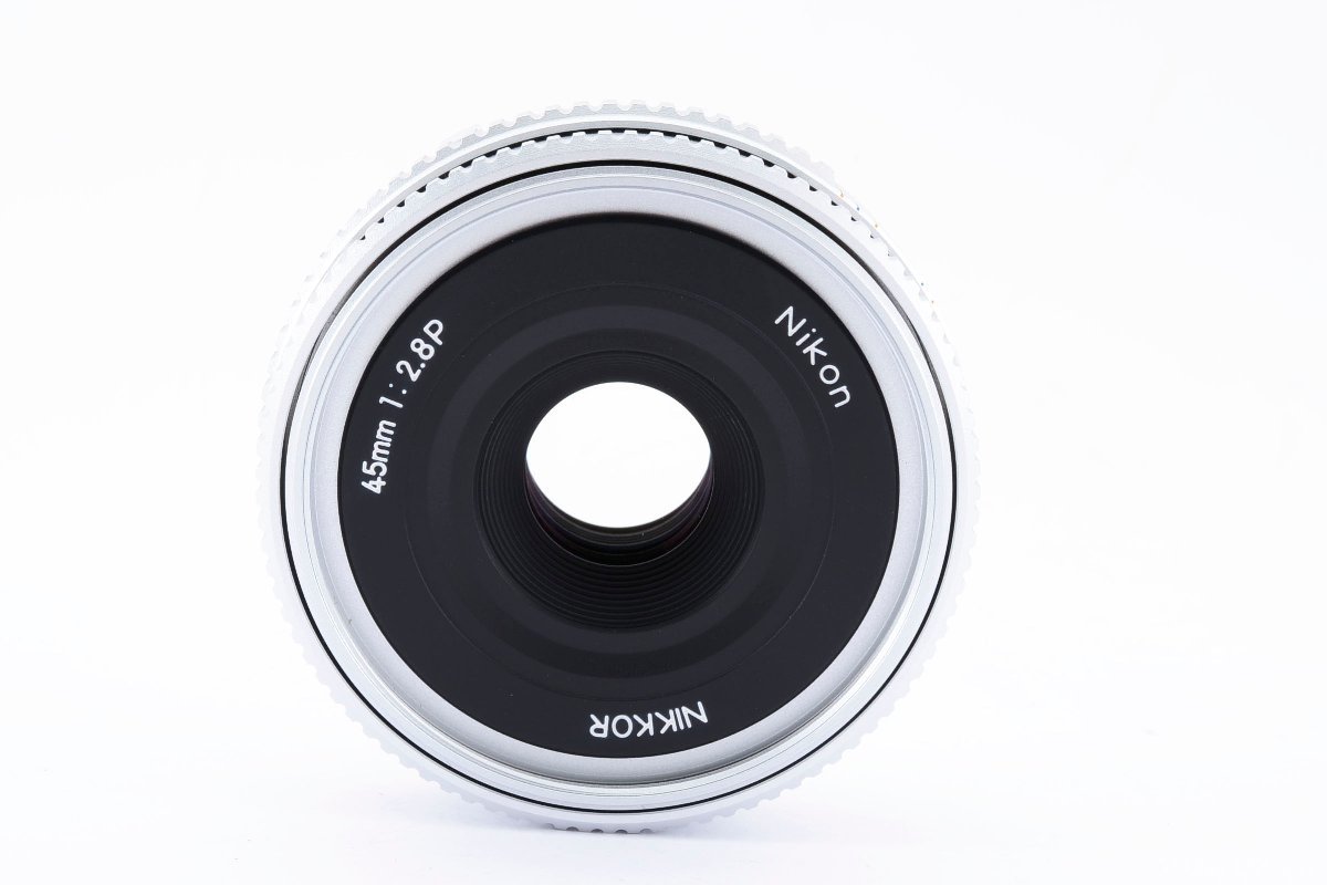 【極美品】ニコン Nikon Ai-S Nikkor P 45mm F/2.8 パンケーキレンズ 単焦点レンズ Fマウント 試写・動作確認済み！1988994_画像4