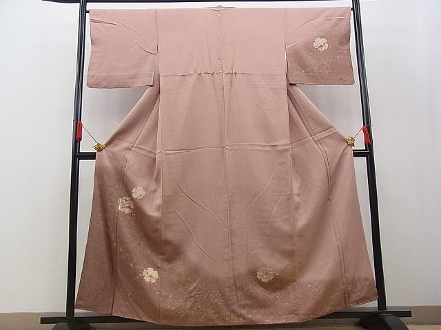 平和屋野田店■訪問着　駒刺繍　雪輪扇子草花文　暈し染め　金彩　そごう扱い　逸品　n-kv2103_画像1