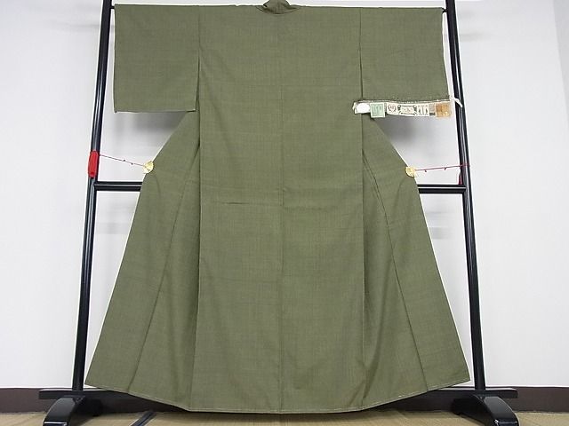 新しい到着 裄丈62cm 身丈163cm 結城紬 S 【中古】 逸品 美品 正絹 黒