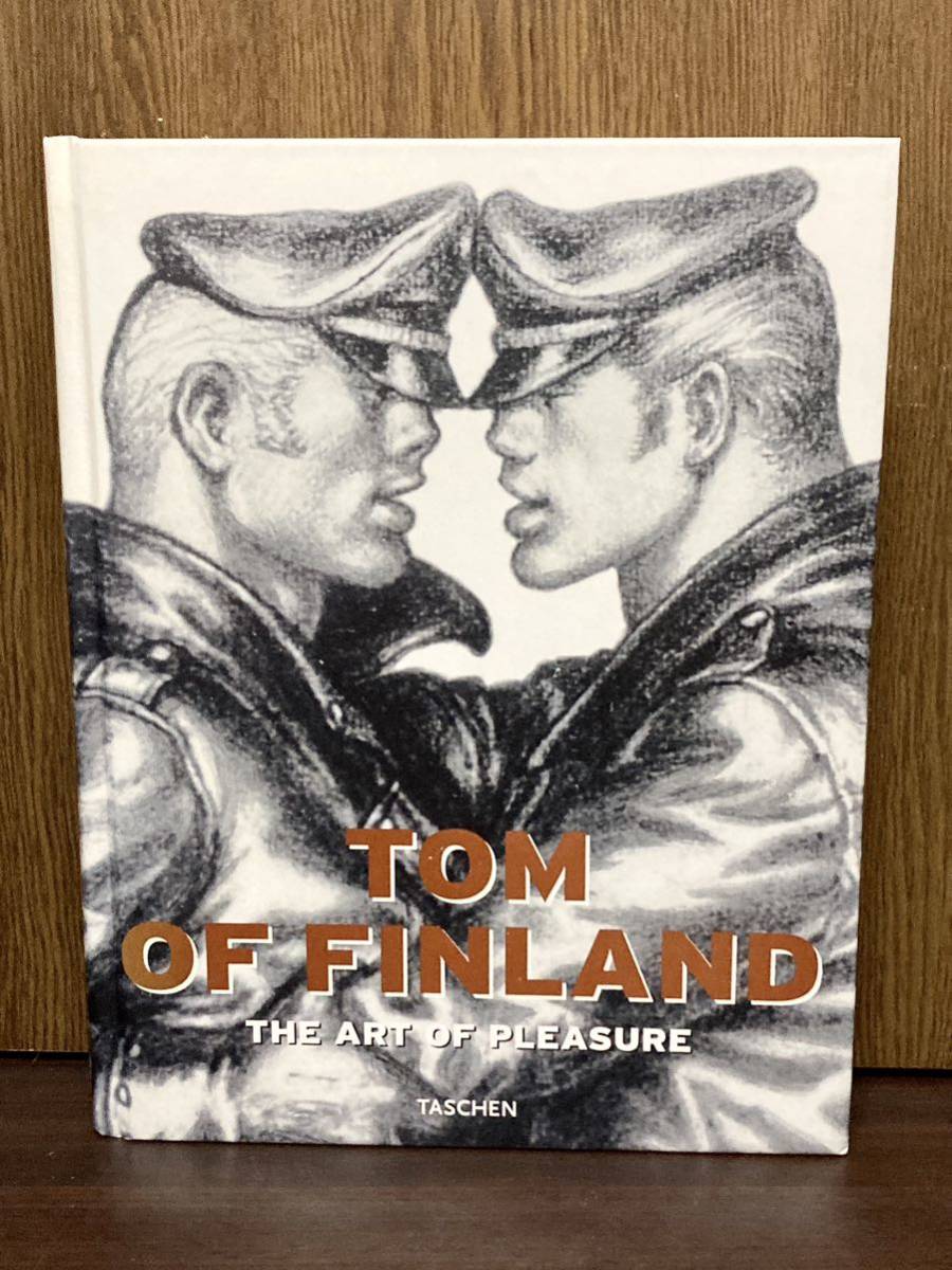 TOM OF FINLAND THE ART OF PLEASURE TASCHEN 画集 トム・オブ・フィンランド 男性画 肉体美 マッチョ マッスル_画像1