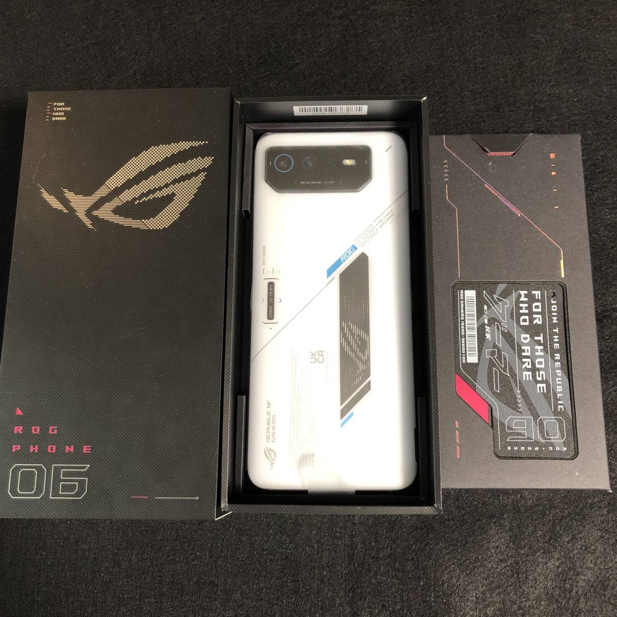 美品】ASUS ROG Phone6 16GB/512GB ホワイト【国内版】-