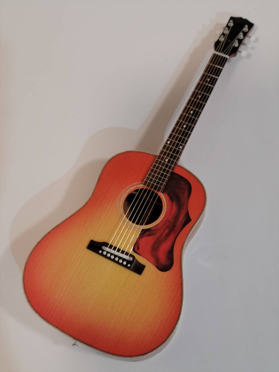 Gibson風 J ADJ CS ミニチュアギター模型ギブソン｜売買された