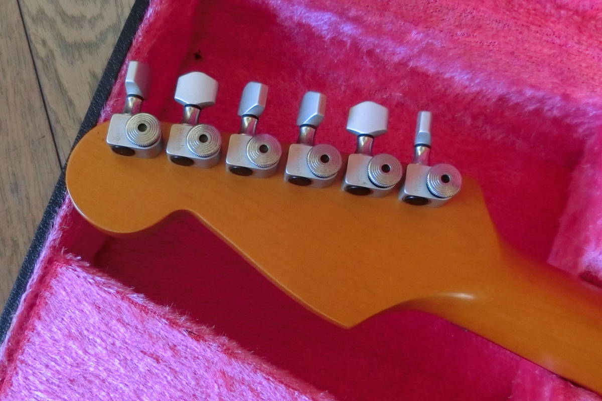 最初期 1991年製ジェフベックストラトファーストモデル Fender 最初期 1991年製ジェフベックストラトファーストモデル Fender