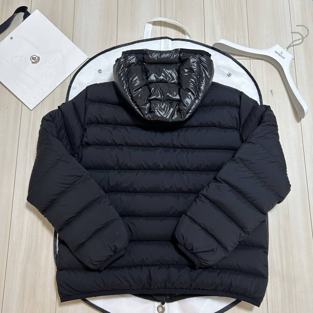 【レア】【最安値】MONCLER モンクレール　ラバーワッペン　ACHARD ダウンジャケット　6