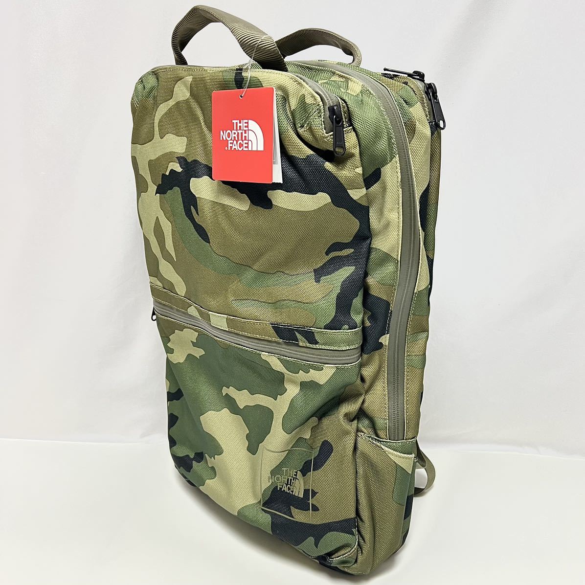 新品 廃盤色 ノースフェイス SHUTTLE DAYPACK シャトル 新品 廃盤色 ノースフェイス SHUTTLE DAYPACK シャトル