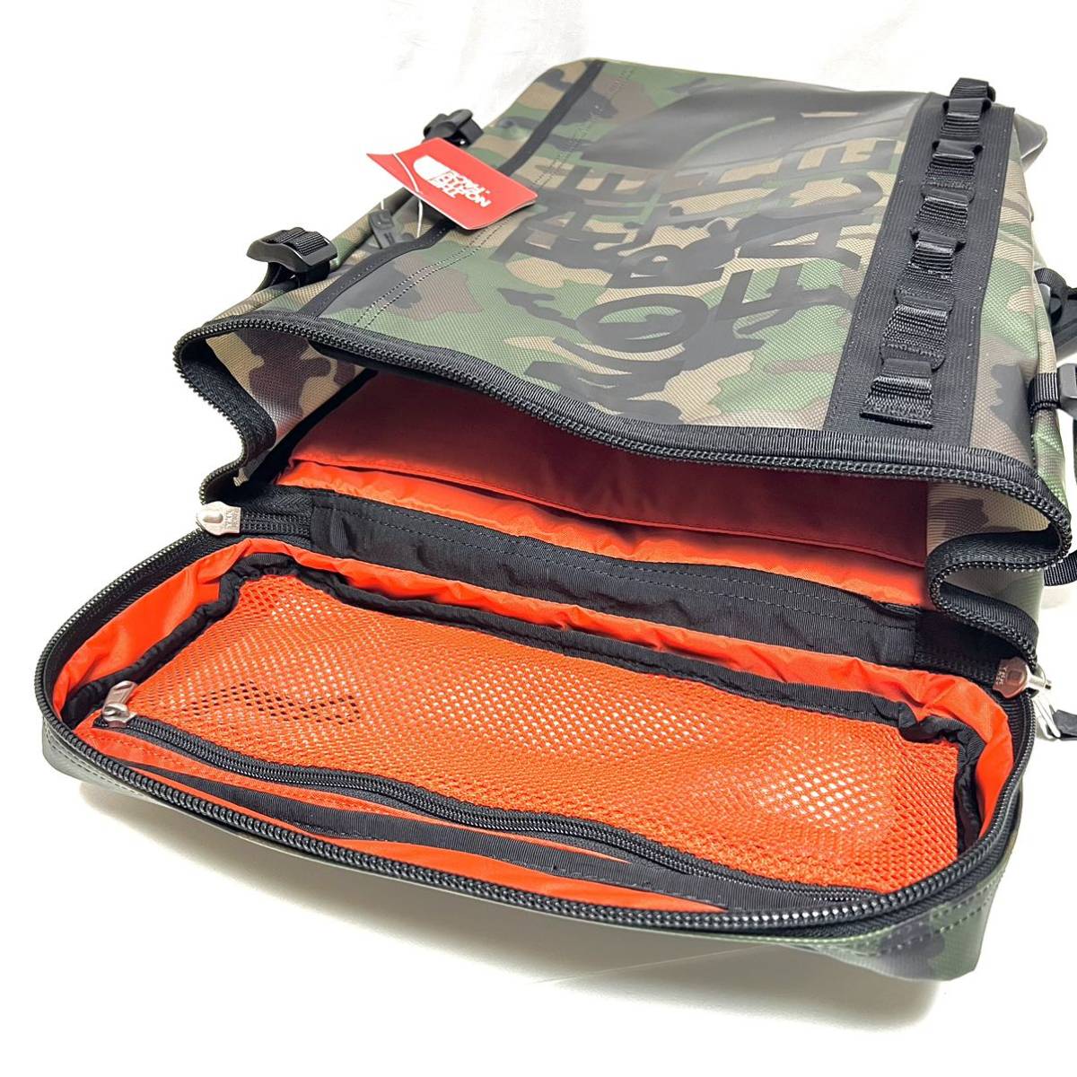 新品 希少 旧デザイン 廃盤色 ノースフェイス BC ヒューズ 新品 希少 旧デザイン 廃盤色 ノースフェイス BC ヒューズ