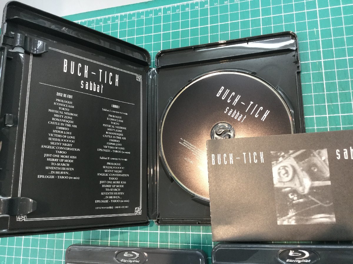 【DVD-016】Buck-Tick / B-T Live Product -1987/1989/1992 Victor Years- 特典ディスクつき・初回限定 Blu-Ray Box / BUCK-TICK_画像4