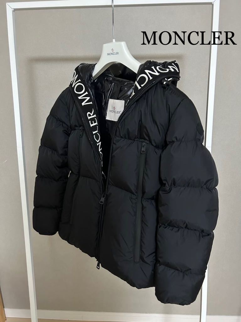 完成品 モンクレール☆MONCLER☆MONTCLA(モンクラ)フーデッドダウン