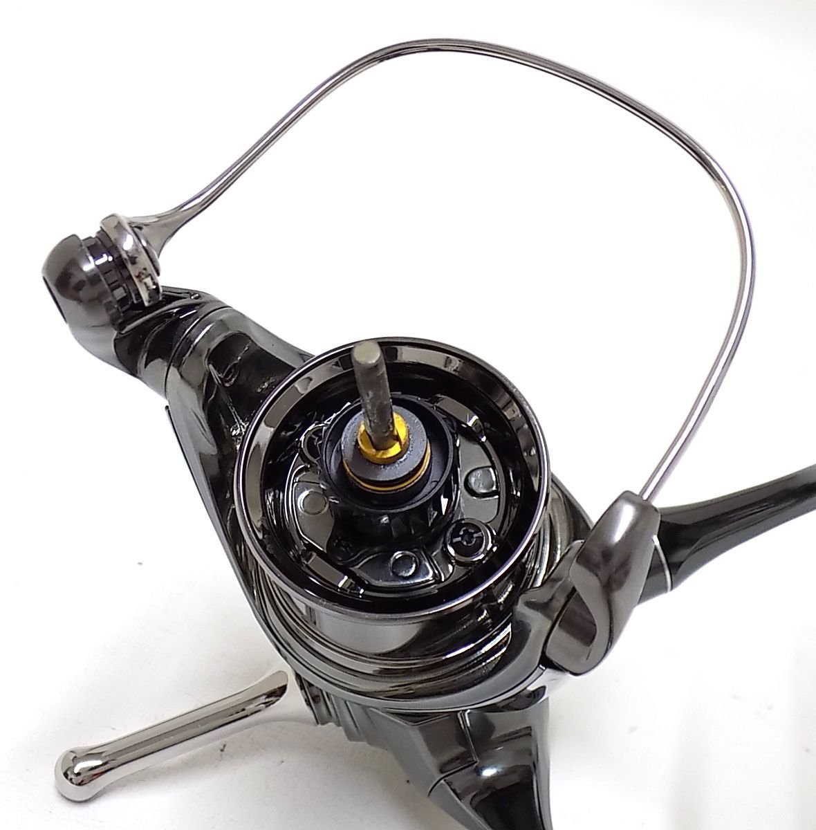 1S304□■SHIMANO STELLA シマノ 22ステラ 3000MHG 現行 043931■□【ニューポーン】_画像9