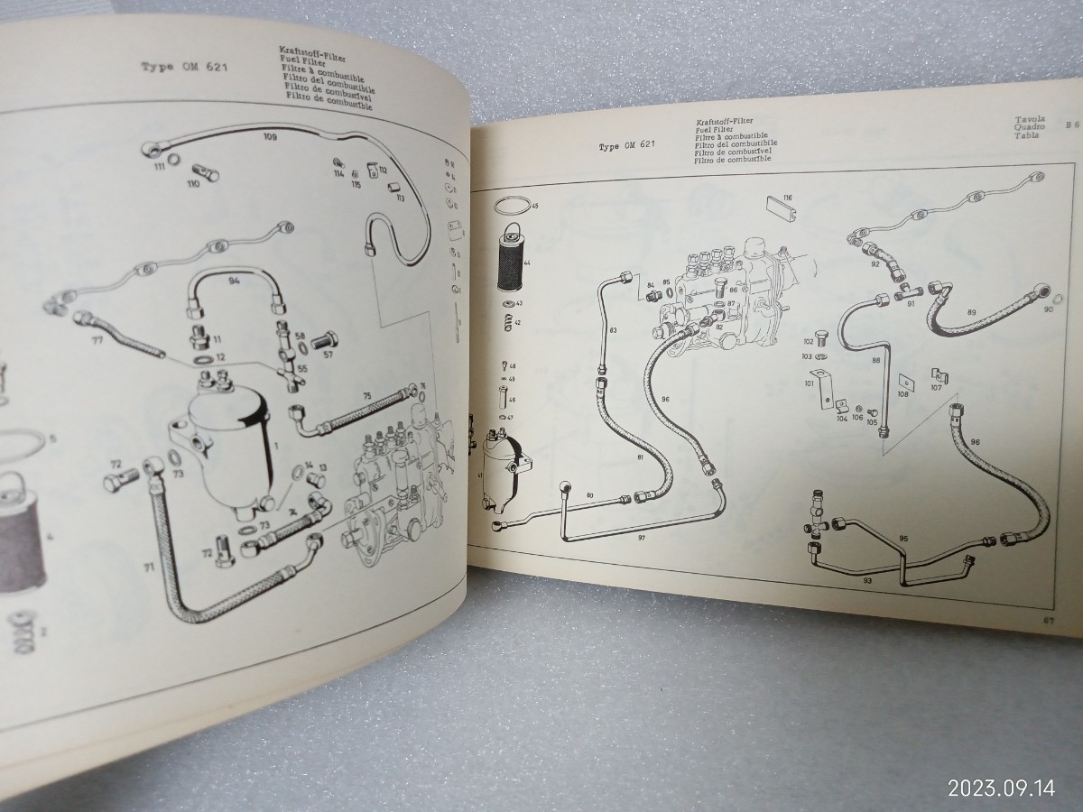 メルセデスベンツ 1965年 W110 190c 190Dc 200 200D 230 パーツリスト 分解書 整備書