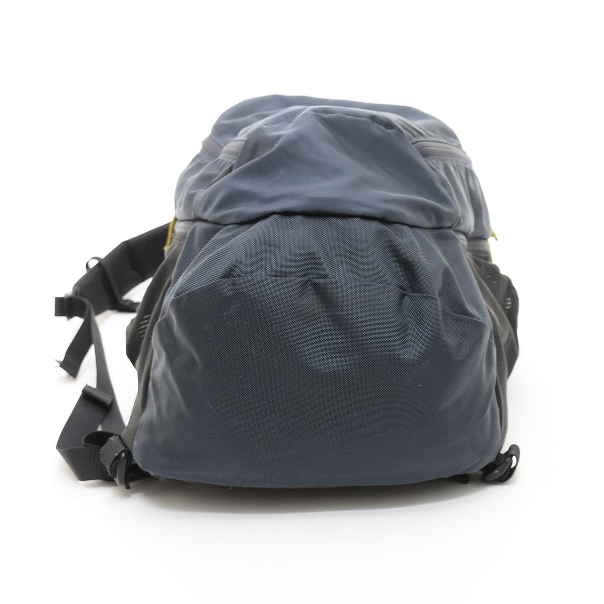 ◆489462 ARC'TERYX アークテリクス バックパック デイパック リュックサック MANTIS 26L マンティス ナイロンツイル メンズ ネイビー_画像8