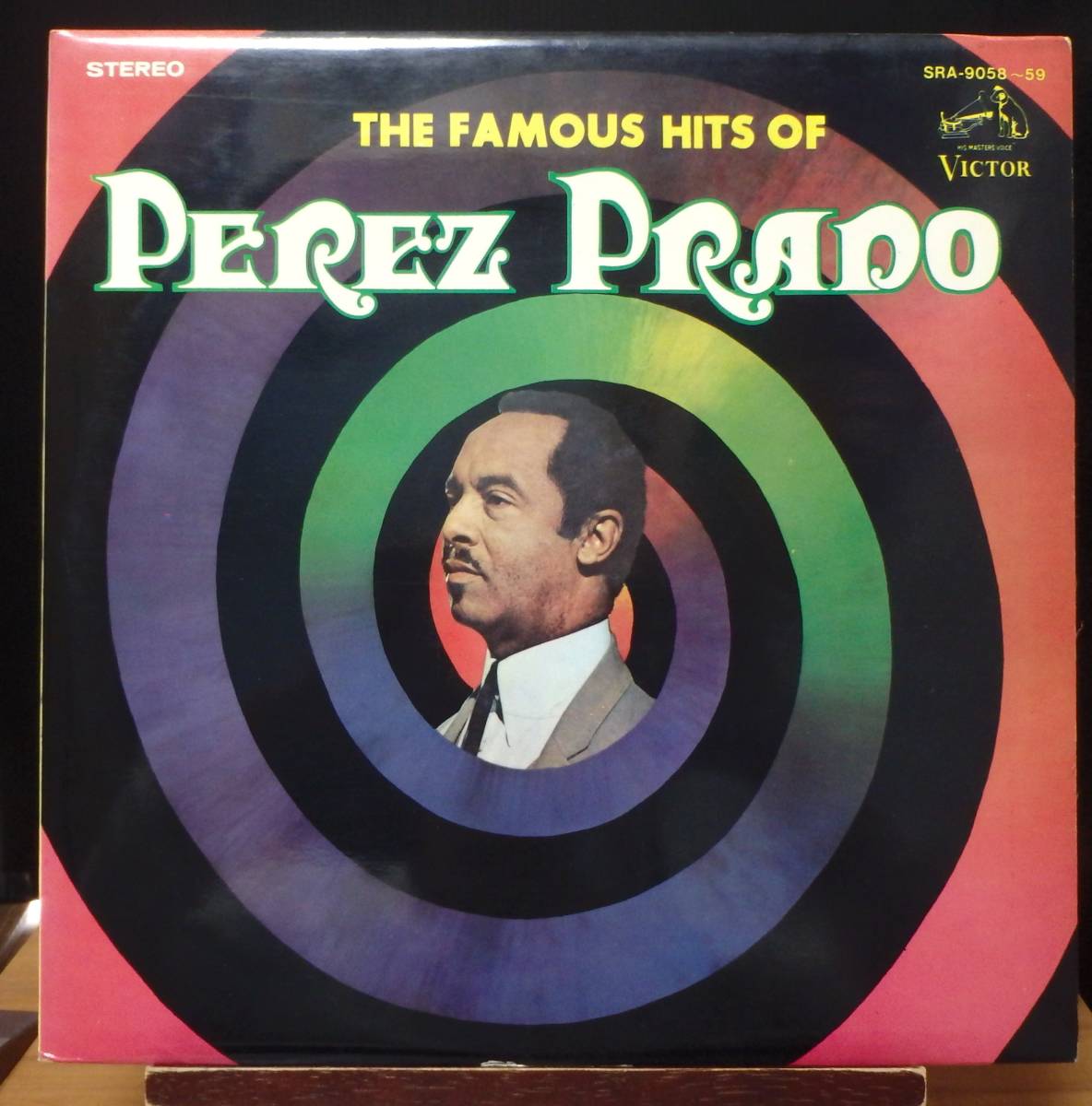 【GI238】PEREZ PRADO 「The Famous Hits Of Perez Prado (ペレス?プラード大全集)」(2LP), JPN Compilation　★インスト/ラテン?ジャズ