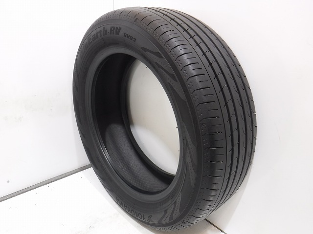 送料無料 195-60R16 9.5-9分山 ヨコハマ ブルーアース RV03 2022年製 中古タイヤ【1本】(AGM16-0069）_画像2