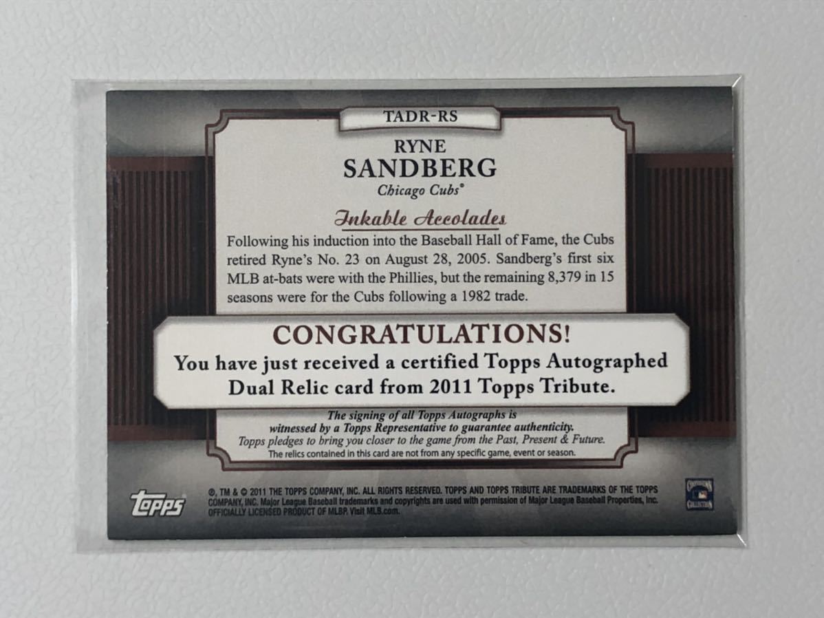 2011 topps tribute ryne sandberg dual relic auto autograph サンドバーグ サイン_画像2