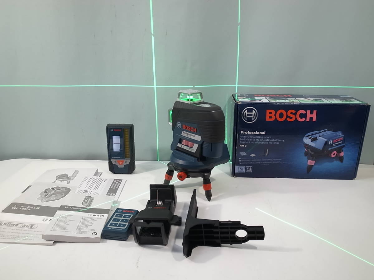 ☆動作品 BOSCH ボッシュ レーザー墨出し器（グリーンレーザー）GLL3-80CG+リモコン雲台 RM3 受光器付_画像2