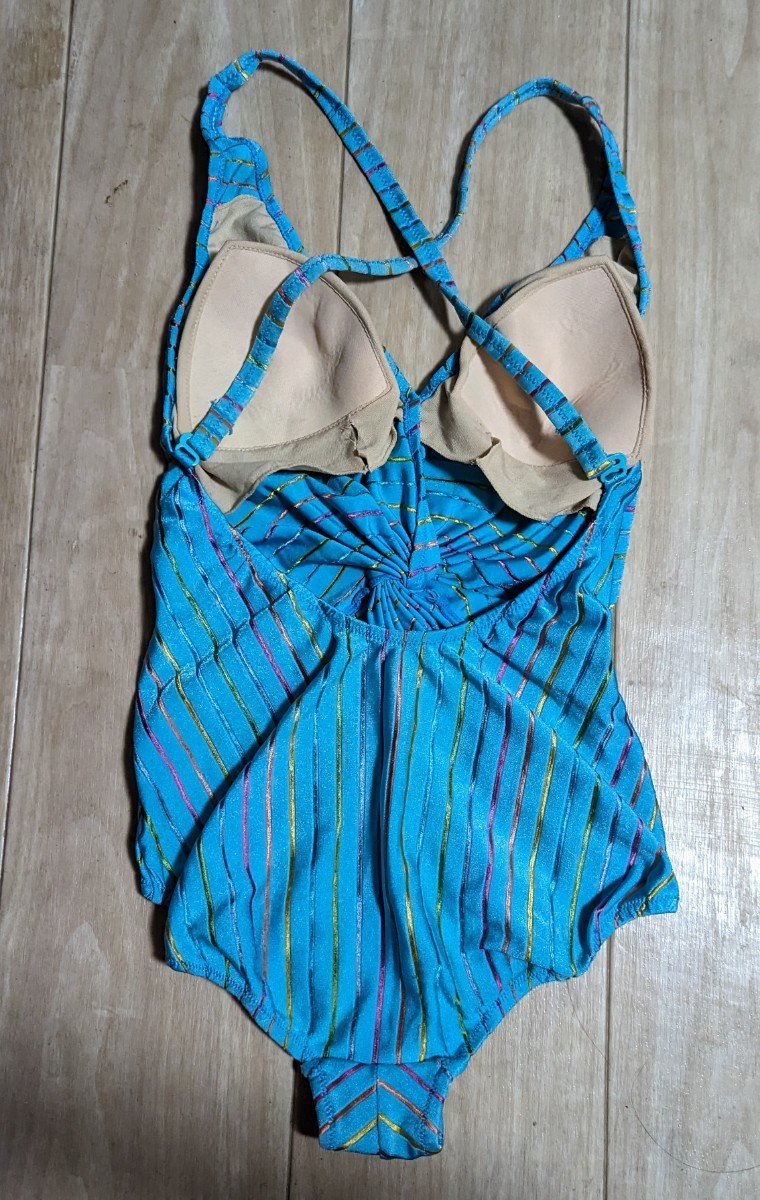  женский купальный костюм 3 позиций комплект M размер (60)