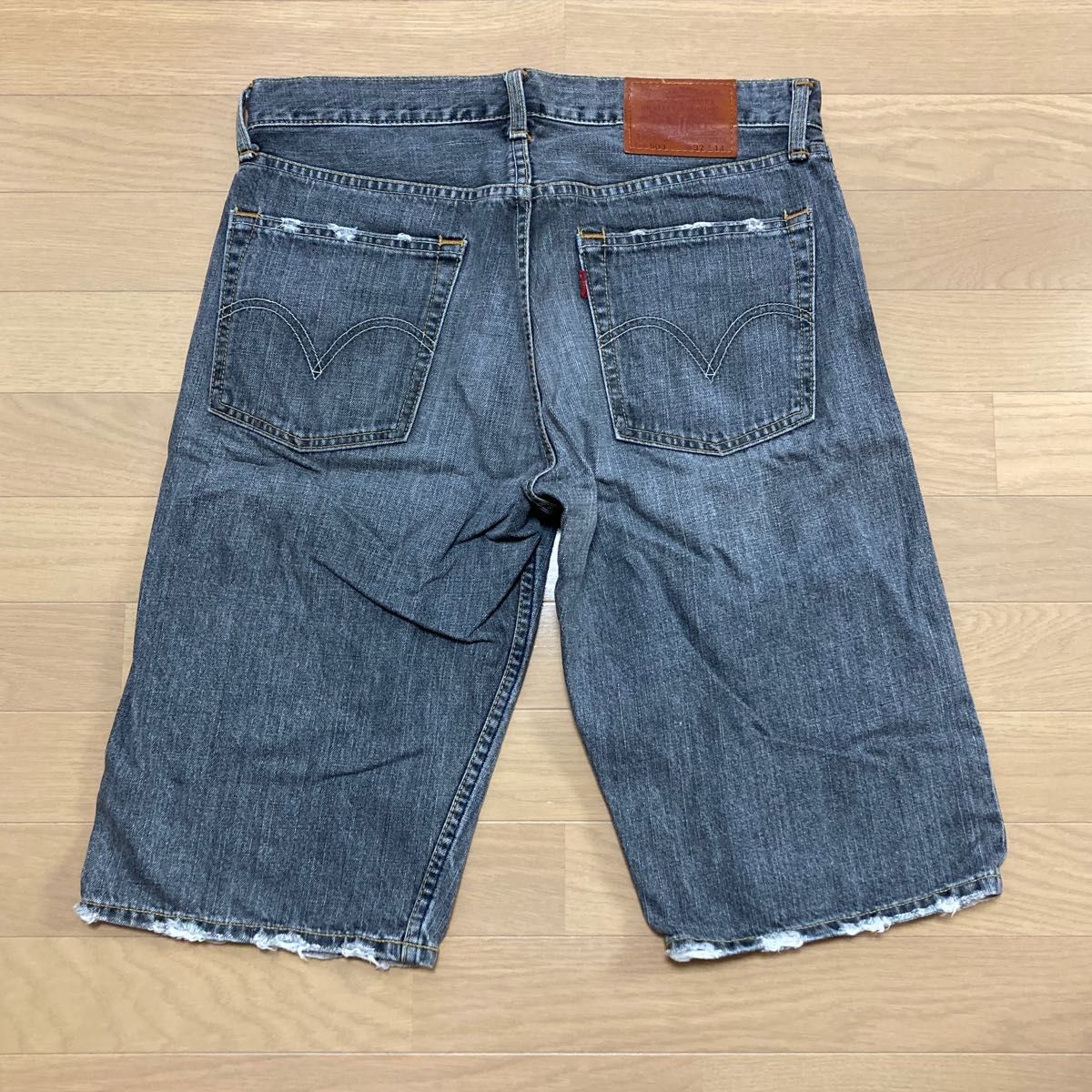 w32 L14 リーバイス　503 ショートパンツ　ハーフパンツ　デニム　グレー　中古　Levi‘s