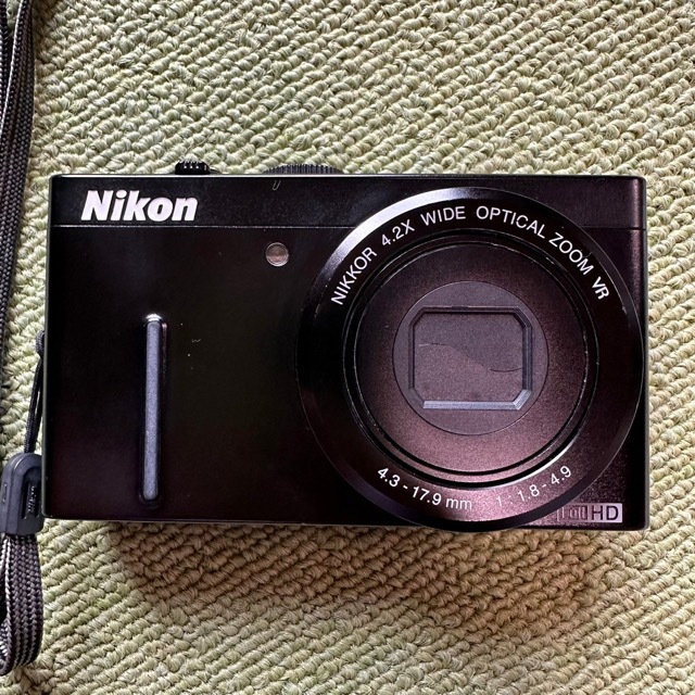 2022A/W新作☆送料無料】 Nikon☆ニコン☆COOLPIX☆クールピクス☆P300