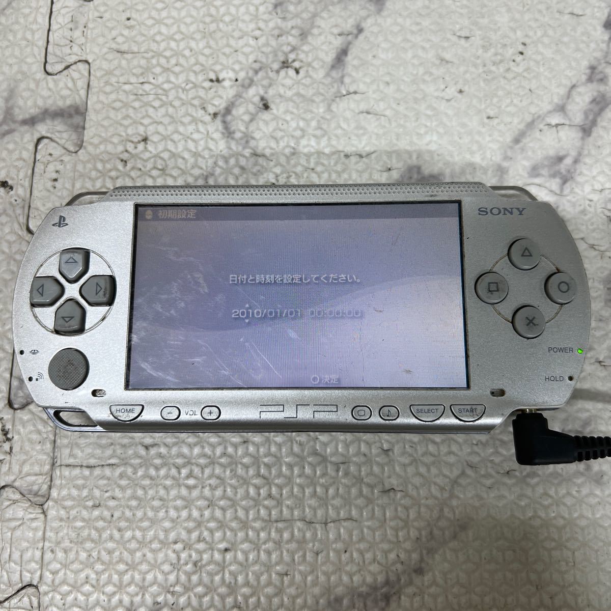 MYG-445 激安 ゲー厶機 PSP 本体 SONY PSP-1000 PSP-2000 起動OK 動作未確認 4点 まとめ売り ジャンク 同梱不可_画像5