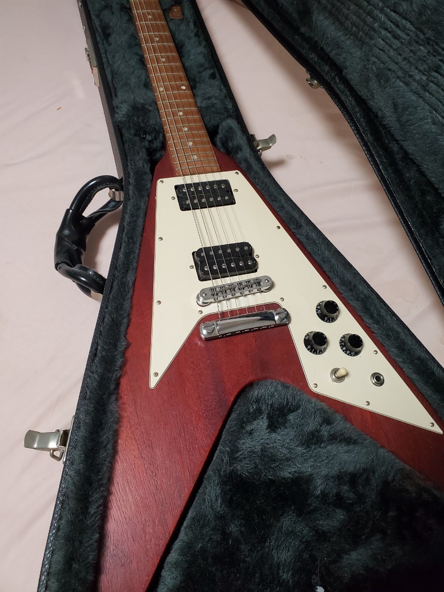 ハードケース付き】ギブソンフライングV Gibson flyingV ワインレッド-