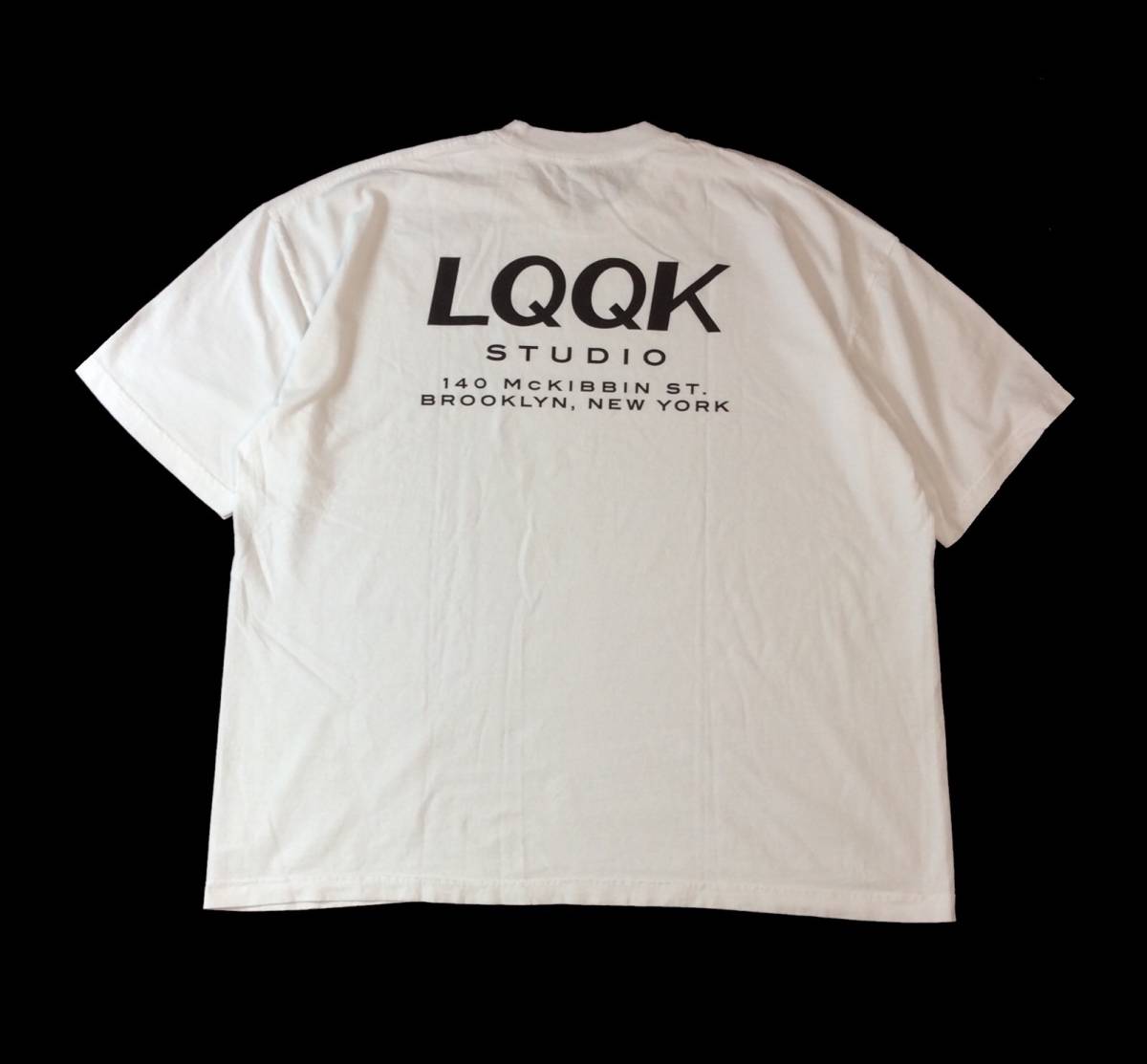 安いそれに目立つ ホワイト カットソー 半袖Tシャツ ルックスタジオ STUDIO LQQK 白 XXL メンズ バックプリント 文字、ロゴ