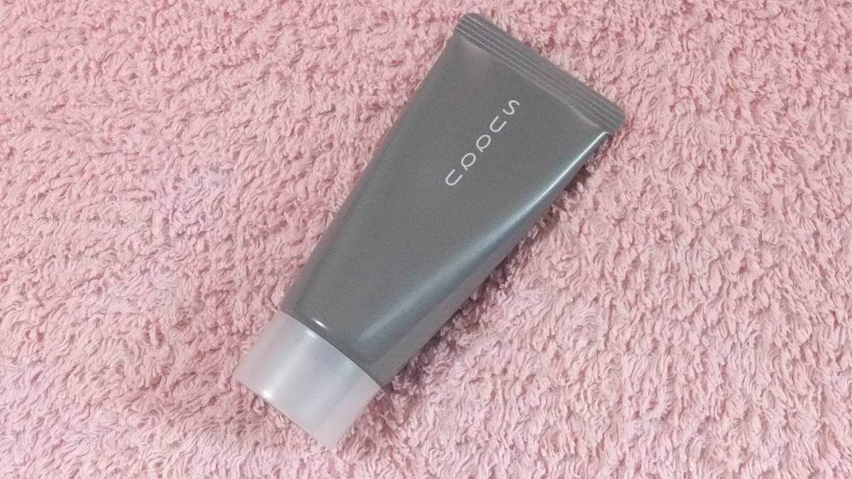 未使用品　カネボウ　SUQQU クレイビューリファイングスクラブ　洗顔料３０g×3個　 格安　超お得