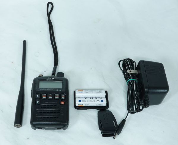 アイコム　IC-R6　0.1～1300MHz　広帯域レシーバー　受信機　ICOM_画像2